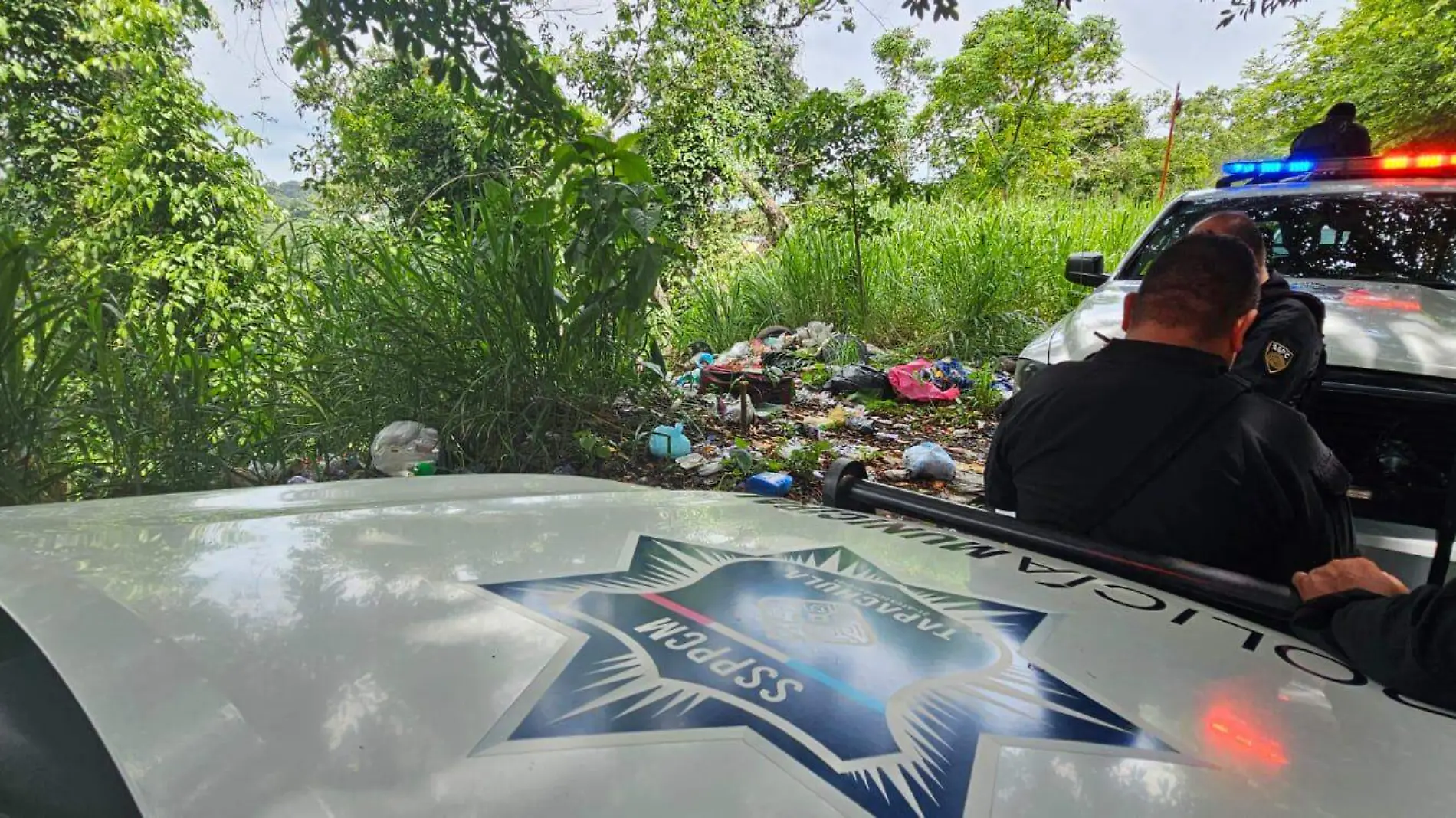 encuentran partes de un cuerpo en basurero